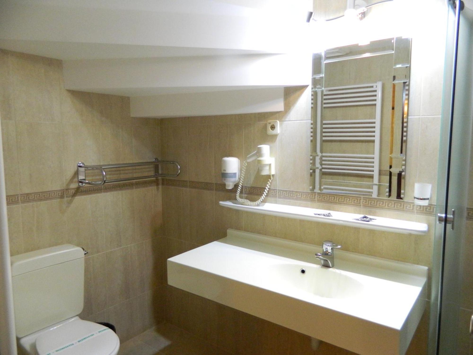Pensiunea Blanca Reghin Chambre photo